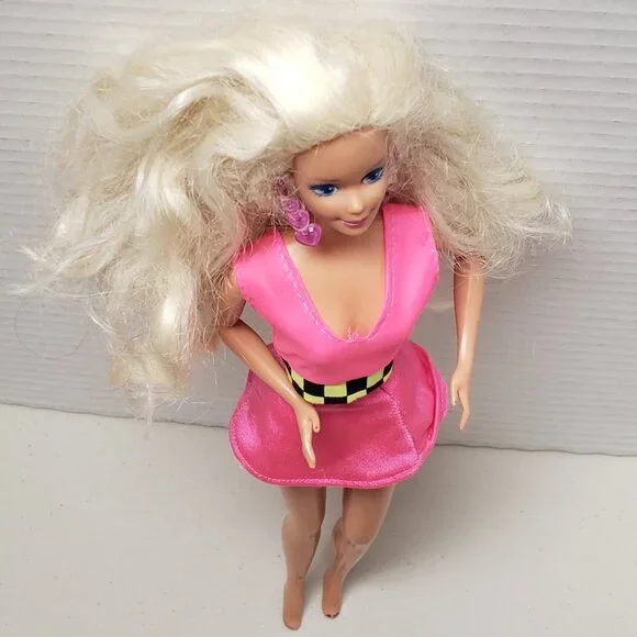 Barbie Doll Secret Hearts 1992 (Redressed) - Picture 3 of 8